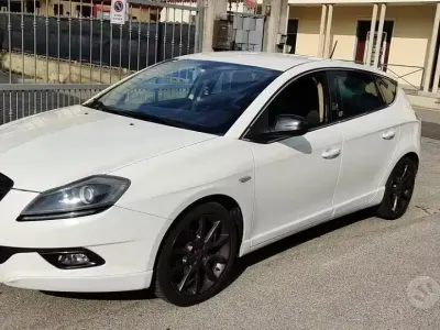 Usata Lancia Delta S 120 CV (88 kW) 2013 Bianco Utilitaria