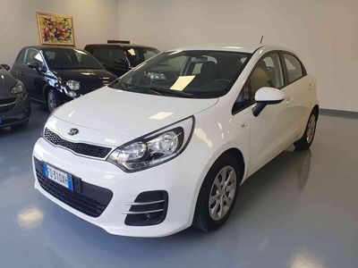 usata Kia Rio 1.2 CVVT 5p. 49000KM !!!!!