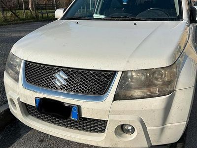Usata Suzuki Grand Vitara 2009 Bianco SUV