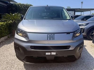 Nuova Fiat Doblò 102 CV (75 kW) 2026 Grigio maestro Monovolume