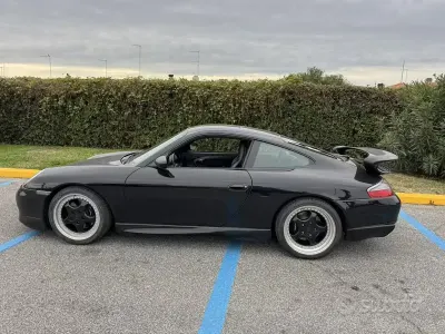 Usata Porsche 911 GT3 320 CV (235 kW) 2001 Nero Coupé