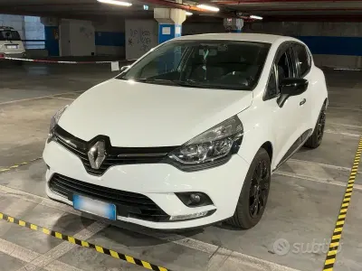 Usata Renault Clio IV Zen 90 CV (66 kW) 2017 Bianco Berlina