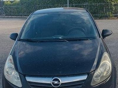 Usata Opel Corsa 90 CV (66 kW) 2006 Nero Utilitaria