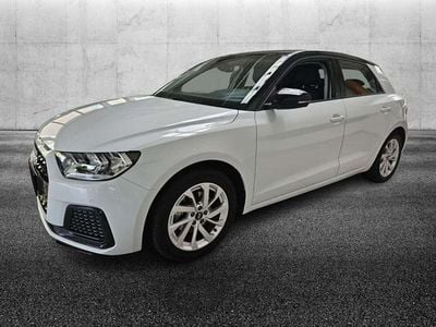 Käytetty Audi A1 Admired 110 HP (80 kW) 2022 Valkoinen Katumaasturi