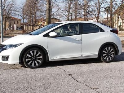 Usata Honda Civic 99 CV (72 kW) 2015 Berlina