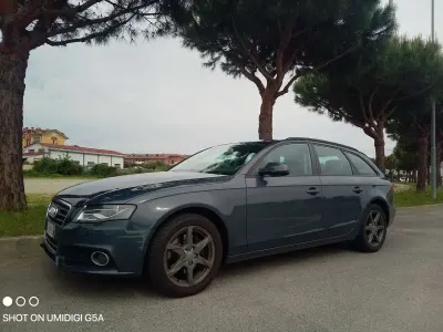 Usata Audi A4 Advanced 143 CV (105 kW) 2010 Grigio Station wagon