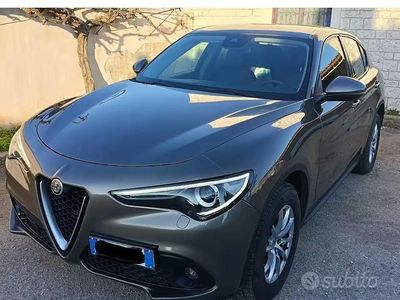 Usata Alfa Romeo Stelvio Executive 180 CV (132 kW) 2018 Marrone SUV
