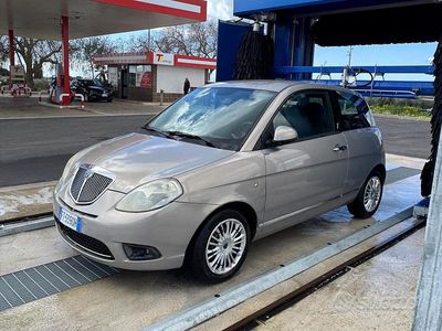 Usata Lancia Ypsilon 77 CV (56 kW) 2011 Utilitaria