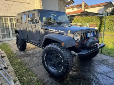 Usata Jeep Wrangler Unlimited Rubicon 199 CV (146 kW) 2010 SUV