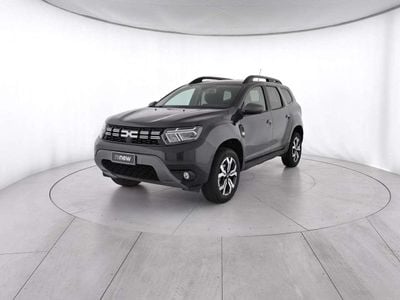 Usata Dacia Duster Journey 101 CV (74 kW) 2023 Grigio cometa SUV