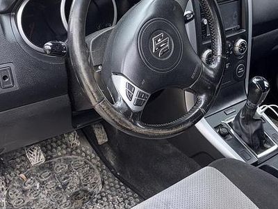 Second-hand Suzuki Vitara 129 CP (94 kW) 2009 Negru SUV