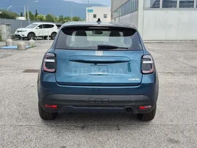 Nuova Fiat 600 Icon 101 CV (74 kW) 2026 Verde SUV