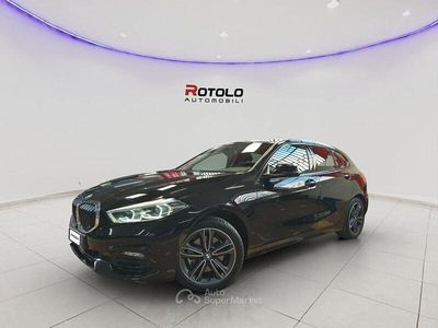 Usata BMW 118 Sport Line 140 CV (102 kW) 2021 Nero Utilitaria