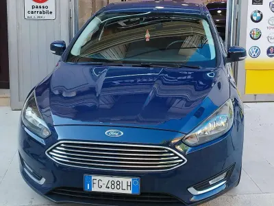 Usata Ford Focus Titanium S 120 CV (88 kW) 2016 Cobalto Berlina