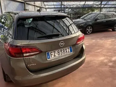 Usata Opel Astra GS Line 122 CV (89 kW) 2020 Berlina