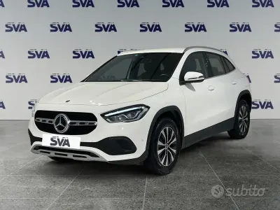 Usata Mercedes GLA250 160 CV (117 kW) 2022 Bianco SUV