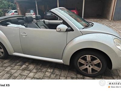 Usata VW New Beetle 105 CV (77 kW) 2006 Grigio Utilitaria