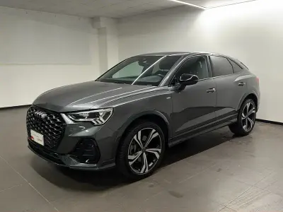 Usata Audi Q3 Sportback Design 200 CV (147 kW) 2024 Grigio SUV