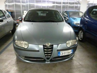 usata Alfa Romeo 147 1.6i 16V T.S. (105 CV) cat 5p. Dist.
