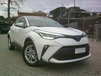 Usata Toyota C-HR Active 97 CV (71 kW) 2023 Bianco SUV