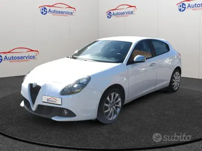 Occasion Alfa Romeo Giulietta Business 120 ch (88 kW) 2018 Blanc Citadine