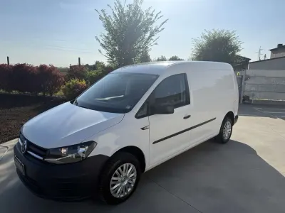 Begagnad VW Caddy 102 HK (75 kW) 2020 Vit Minibuss