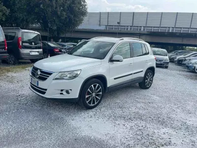 Usata VW Tiguan 150 CV (110 kW) 2008 Bianco SUV