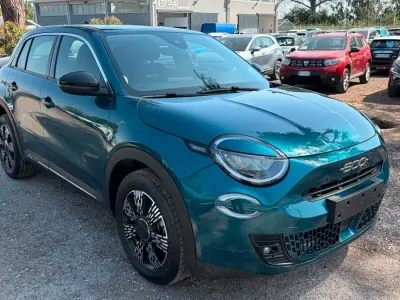 Usata Fiat 600 Business 100 CV (73 kW) 2025 Blu SUV