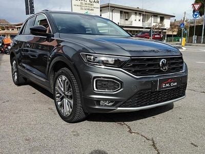Begagnad VW T-Roc Advance 150 HK (110 kW) 2021 Grå SUV