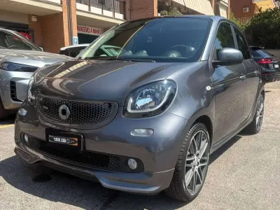 Usata Smart ForFour Brabus Xclusive 109 CV (80 kW) 2017 Grigio Utilitaria