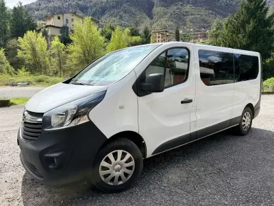 Usata Opel Vivaro 120 CV (88 kW) 2018 Bianco Monovolume