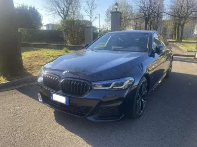 Usata BMW 550 530 CV (389 kW) 2021 Blue carbonio Berlina