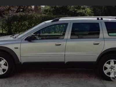 Usata Volvo XC70 163 CV (119 kW) 2004 Beige SUV