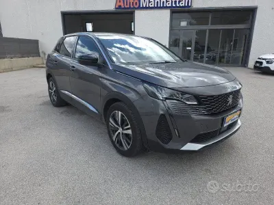 Usata Peugeot 3008 Allure 131 CV (96 kW) 2022 Grigio SUV