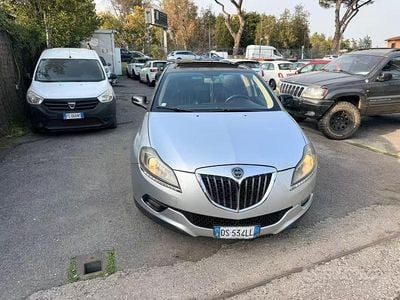 Usata Lancia Delta 150 CV (110 kW) 2008 Argento Utilitaria