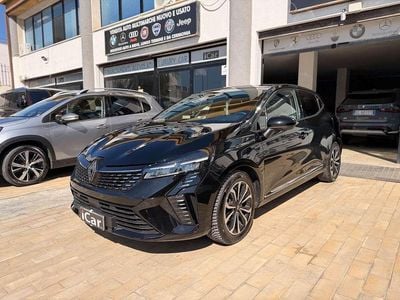 Usata Renault Clio V Esprit Alpine 91 CV (66 kW) 2025 Nero Berlina