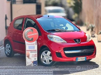 Gebraucht Peugeot 107 68 PS (50 kW) 2009 Rot Kleinwagen