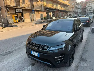 Usata Land Rover Range Rover evoque Pure 179 CV (131 kW) 2019 Nero SUV
