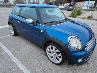 Usata Mini ONE 74 CV (54 kW) 2011 Blu Utilitaria