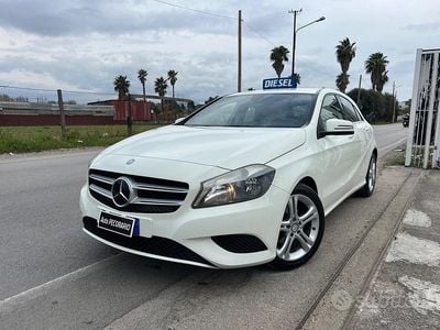 Usata Mercedes A180 108 CV (79 kW) 2013 Bianco Berlina