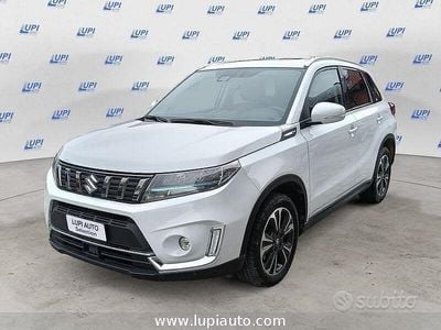 Usata Suzuki Vitara 114 CV (83 kW) 2022 Bianco SUV