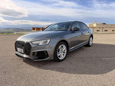 Begagnad Audi A4 Business 150 HK (110 kW) 2016 Grå Sedan