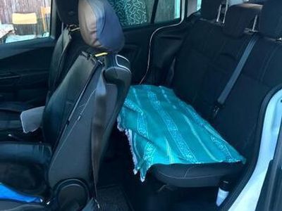 Usata Ford B-MAX 90 CV (66 kW) 2014 Bianco Monovolume