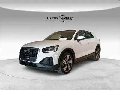 Usata Audi Q2 Business 116 CV (85 kW) 2023 Bianco ibis SUV