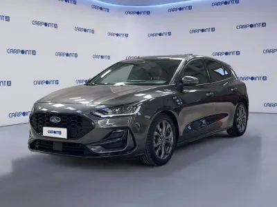 Usata Ford Focus ST-Line 120 CV (88 kW) 2022 Grigio Berlina