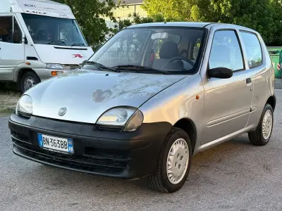 Usata Fiat 600 S 54 CV (39 kW) 2000 Other