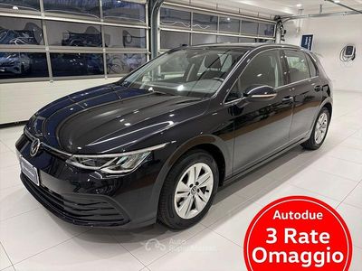 Usata VW Golf VIII Life 110 CV (80 kW) 2023 Deep black perlato Berlina