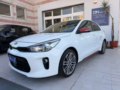 Usata Kia Rio 101 CV (74 kW) 2018 Other Berlina