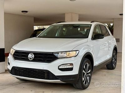 Begagnad VW T-Roc United 116 HK (85 kW) 2020 Vit SUV