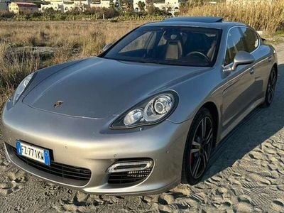 Porsche Panamera Turbo